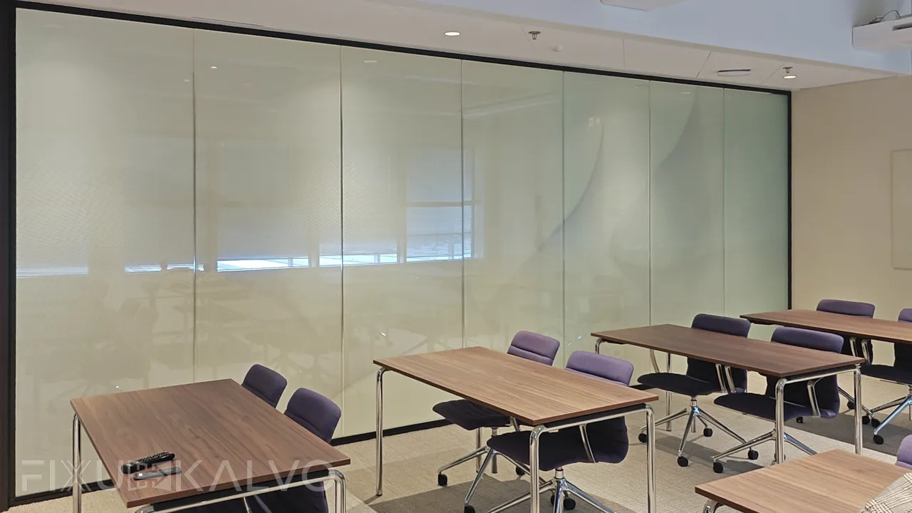 Älykalvot asennettuna Arkin toimistoon Keilaniemessä