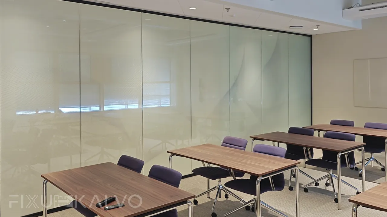 Älykalvot asennettuna Arkin toimistoon Keilaniemessä