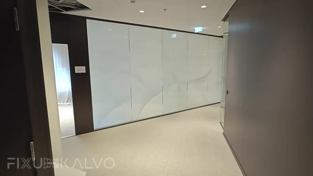 Älykalvot asennettuna Microsoftin toimistossa Keilaniemessä