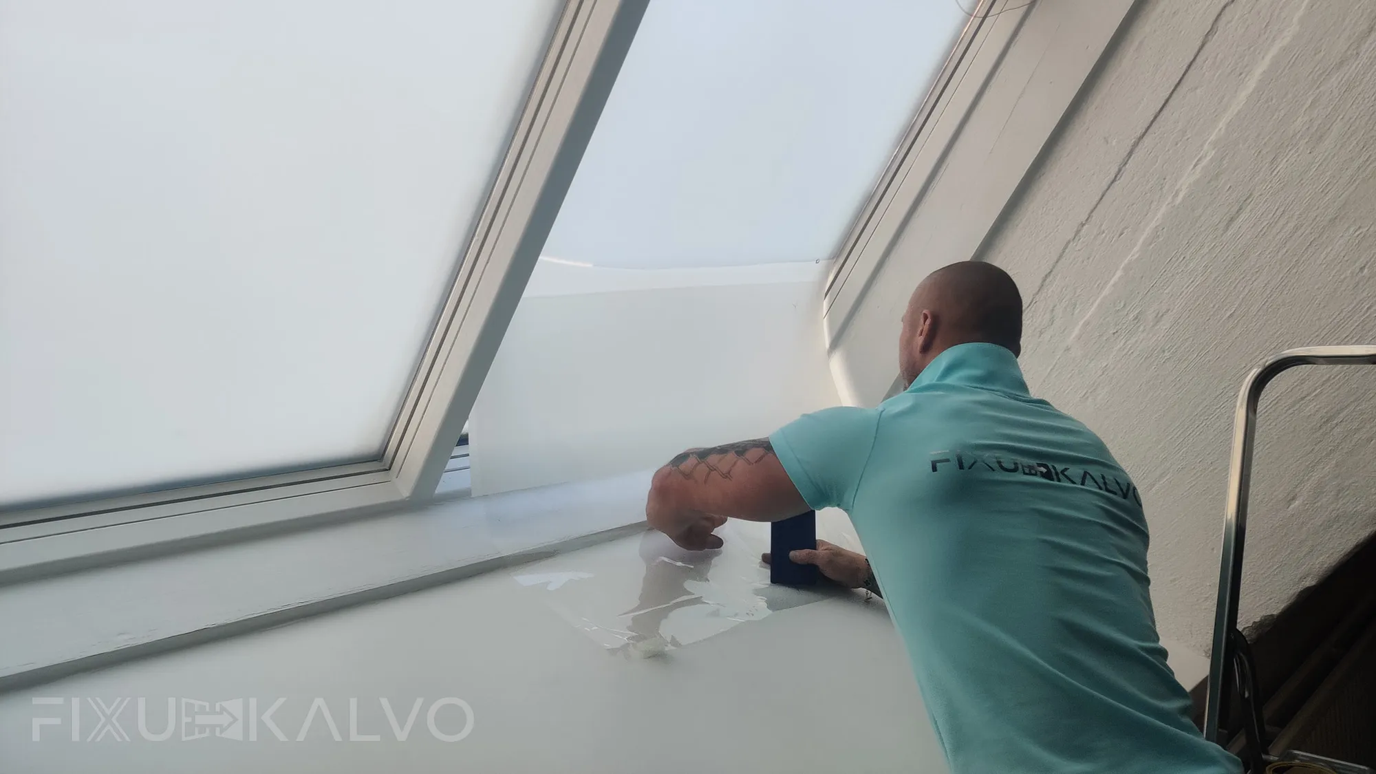 Älykalvojen asennustyö toimistoon